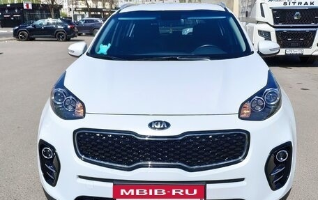 KIA Sportage IV рестайлинг, 2018 год, 2 145 000 рублей, 2 фотография