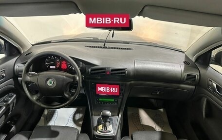 Skoda Superb III рестайлинг, 2007 год, 600 000 рублей, 21 фотография