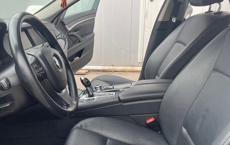 BMW 5 серия, 2012 год, 1 950 000 рублей, 7 фотография