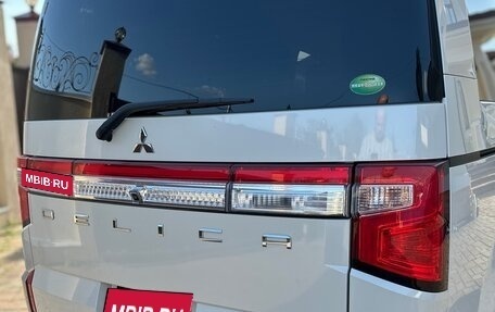 Mitsubishi Delica D:5 I, 2019 год, 3 500 000 рублей, 4 фотография