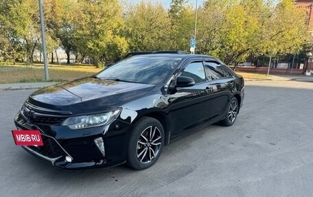 Toyota Camry, 2017 год, 2 350 000 рублей, 10 фотография