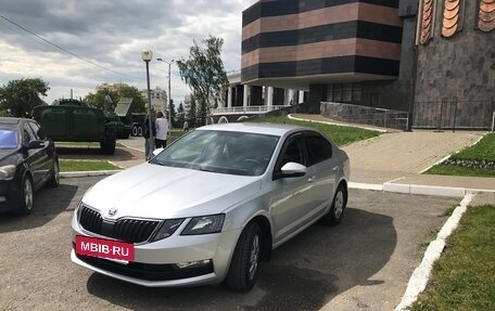 Skoda Octavia, 2018 год, 1 900 000 рублей, 5 фотография