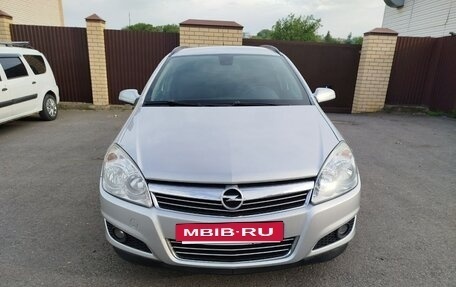 Opel Astra H, 2009 год, 650 000 рублей, 2 фотография