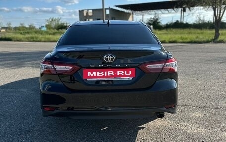 Toyota Camry, 2021 год, 3 300 000 рублей, 5 фотография