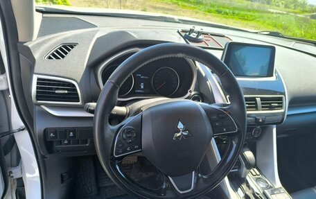 Mitsubishi Eclipse Cross, 2019 год, 2 400 000 рублей, 5 фотография