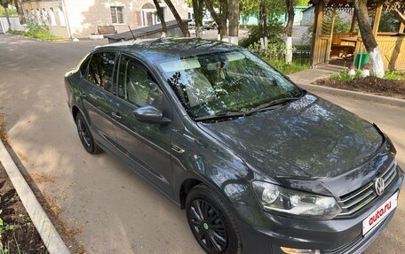 Volkswagen Polo VI (EU Market), 2016 год, 990 000 рублей, 2 фотография