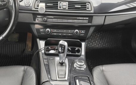 BMW 5 серия, 2011 год, 1 650 000 рублей, 19 фотография
