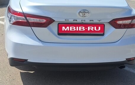 Toyota Camry, 2019 год, 3 300 000 рублей, 9 фотография