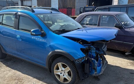 Renault Sandero II рестайлинг, 2016 год, 300 000 рублей, 3 фотография
