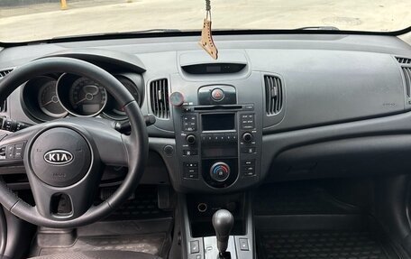 KIA Cerato III, 2009 год, 680 000 рублей, 11 фотография