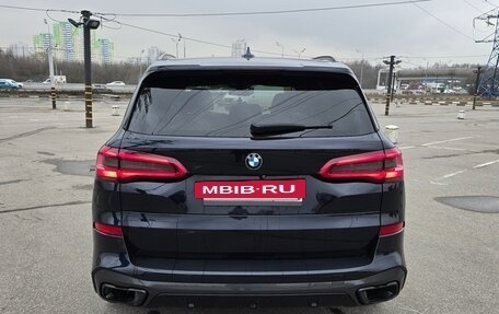 BMW X5, 2019 год, 5 700 000 рублей, 4 фотография