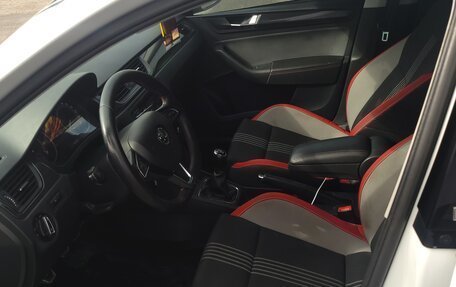 Skoda Rapid I, 2017 год, 1 200 000 рублей, 13 фотография