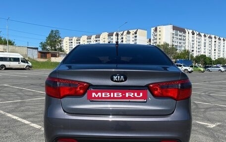 KIA Rio III рестайлинг, 2013 год, 890 000 рублей, 4 фотография