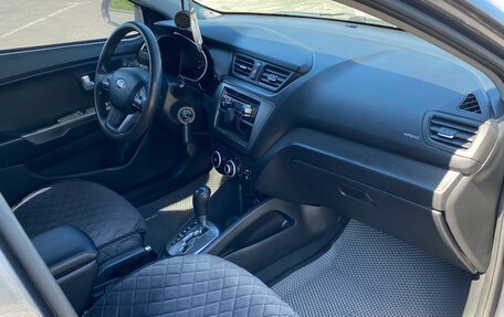 KIA Rio III рестайлинг, 2013 год, 890 000 рублей, 9 фотография