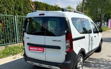Dacia Dokker I рестайлинг, 2020 год, 1 598 000 рублей, 2 фотография