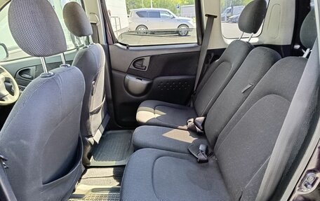 Toyota FunCargo, 2003 год, 299 000 рублей, 14 фотография