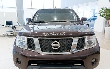 Nissan Navara (Frontier), 2011 год, 1 464 000 рублей, 2 фотография