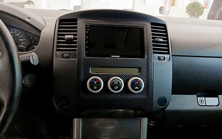 Nissan Navara (Frontier), 2011 год, 1 464 000 рублей, 18 фотография