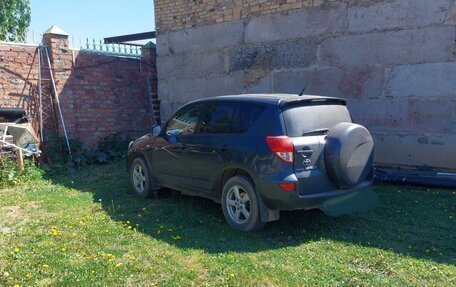 Toyota RAV4, 2007 год, 1 100 000 рублей, 2 фотография