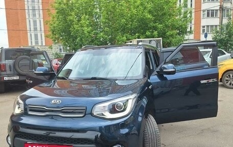 KIA Soul II рестайлинг, 2018 год, 1 850 000 рублей, 3 фотография