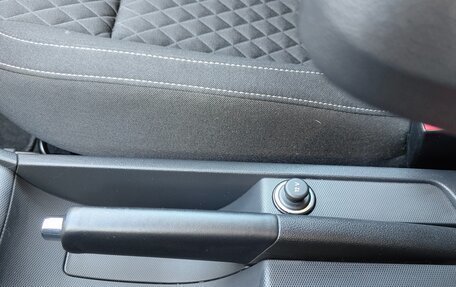 Skoda Rapid I, 2017 год, 1 680 000 рублей, 23 фотография