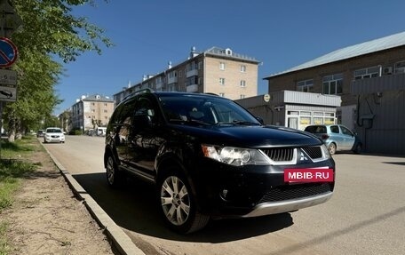 Mitsubishi Outlander III рестайлинг 3, 2007 год, 890 000 рублей, 2 фотография