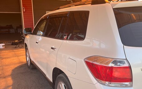 Toyota Highlander III, 2012 год, 2 200 000 рублей, 6 фотография