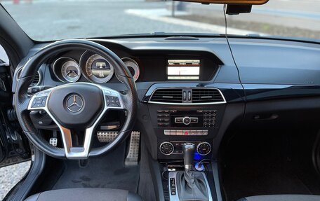 Mercedes-Benz C-Класс, 2014 год, 1 900 000 рублей, 10 фотография