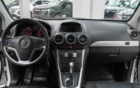 Opel Antara I, 2013 год, 999 000 рублей, 10 фотография