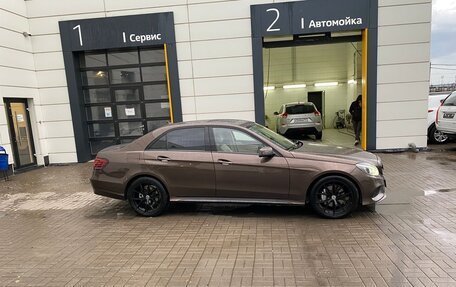 Mercedes-Benz E-Класс, 2013 год, 2 500 000 рублей, 9 фотография