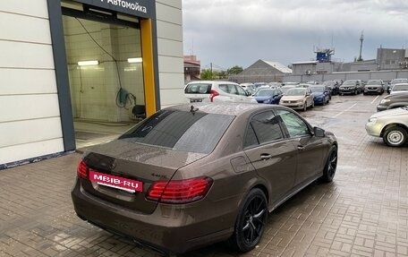 Mercedes-Benz E-Класс, 2013 год, 2 500 000 рублей, 8 фотография
