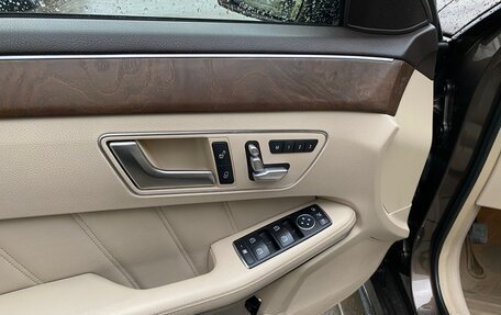Mercedes-Benz E-Класс, 2013 год, 2 500 000 рублей, 12 фотография