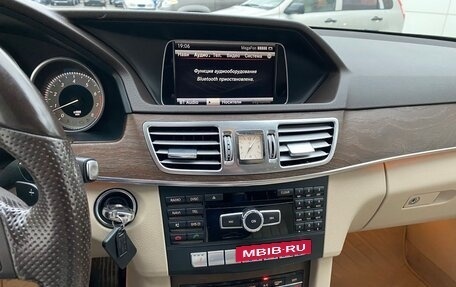Mercedes-Benz E-Класс, 2013 год, 2 500 000 рублей, 15 фотография