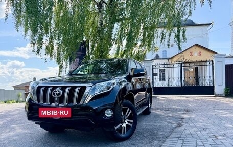 Toyota Land Cruiser Prado 150 рестайлинг 2, 2014 год, 3 280 000 рублей, 3 фотография