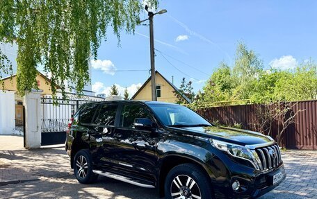 Toyota Land Cruiser Prado 150 рестайлинг 2, 2014 год, 3 280 000 рублей, 15 фотография