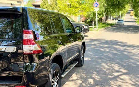 Toyota Land Cruiser Prado 150 рестайлинг 2, 2014 год, 3 280 000 рублей, 16 фотография