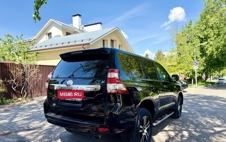 Toyota Land Cruiser Prado 150 рестайлинг 2, 2014 год, 3 280 000 рублей, 12 фотография