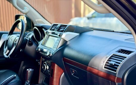 Toyota Land Cruiser Prado 150 рестайлинг 2, 2014 год, 3 280 000 рублей, 29 фотография