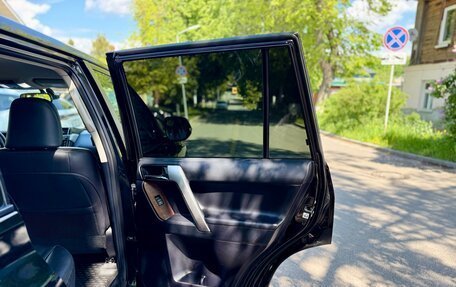 Toyota Land Cruiser Prado 150 рестайлинг 2, 2014 год, 3 280 000 рублей, 33 фотография