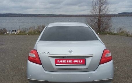 Nissan Teana, 2010 год, 950 000 рублей, 2 фотография