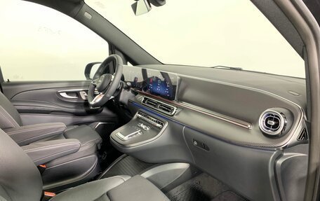 Mercedes-Benz V-Класс, 2024 год, 18 020 000 рублей, 21 фотография