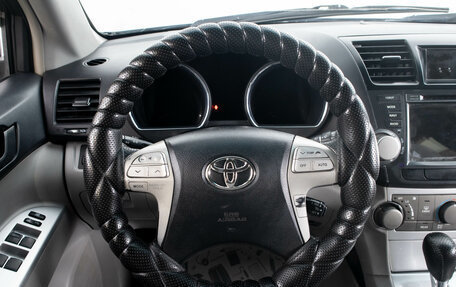 Toyota Highlander III, 2009 год, 1 349 000 рублей, 11 фотография