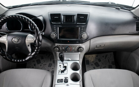 Toyota Highlander III, 2009 год, 1 349 000 рублей, 7 фотография