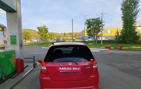 Honda Fit III, 2002 год, 310 000 рублей, 2 фотография