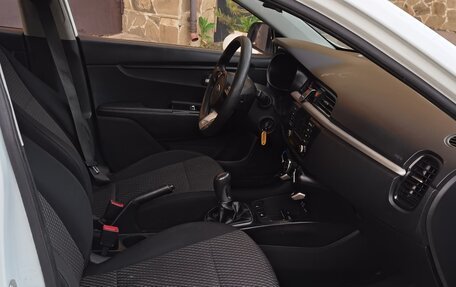 KIA Rio IV, 2017 год, 780 000 рублей, 9 фотография