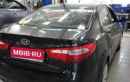 KIA Rio III рестайлинг, 2012 год, 600 000 рублей, 3 фотография