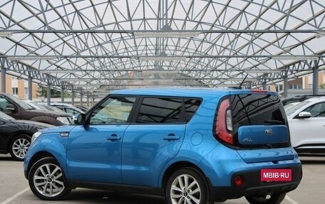 KIA Soul II рестайлинг, 2017 год, 1 740 000 рублей, 6 фотография