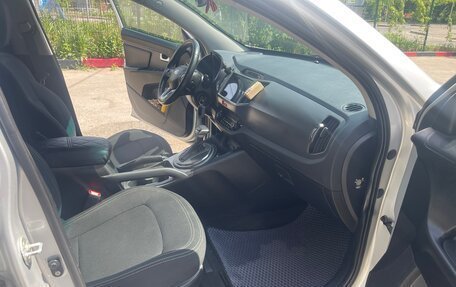 KIA Sportage III, 2010 год, 1 250 000 рублей, 12 фотография