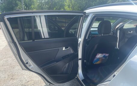 KIA Sportage III, 2010 год, 1 250 000 рублей, 16 фотография