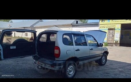 Chevrolet Niva I рестайлинг, 2004 год, 370 000 рублей, 3 фотография
